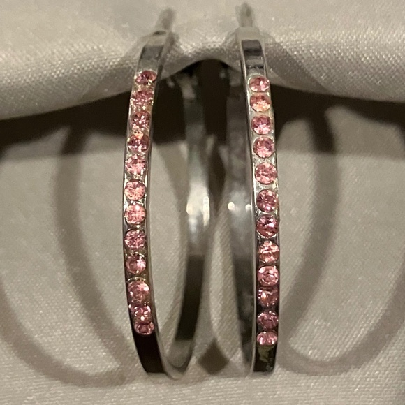 Starfish Pink Pendant & Earrings - Picture 4 of 5